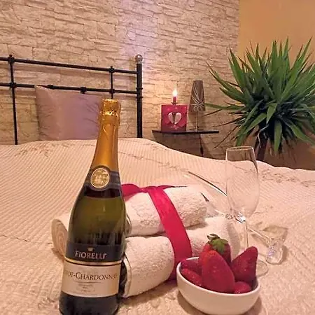 ベッド・アンド・ブレックファスト Casa Allorello Laureana Cilento